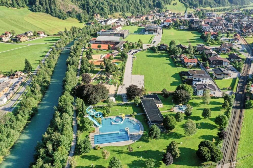 Ferienhaus Zillertal Panorama Blick Balkon Sauna Zellberg Exteriör bild